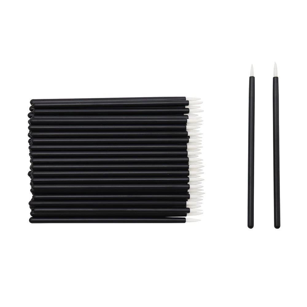 Disposable eyeliner brushes 50's