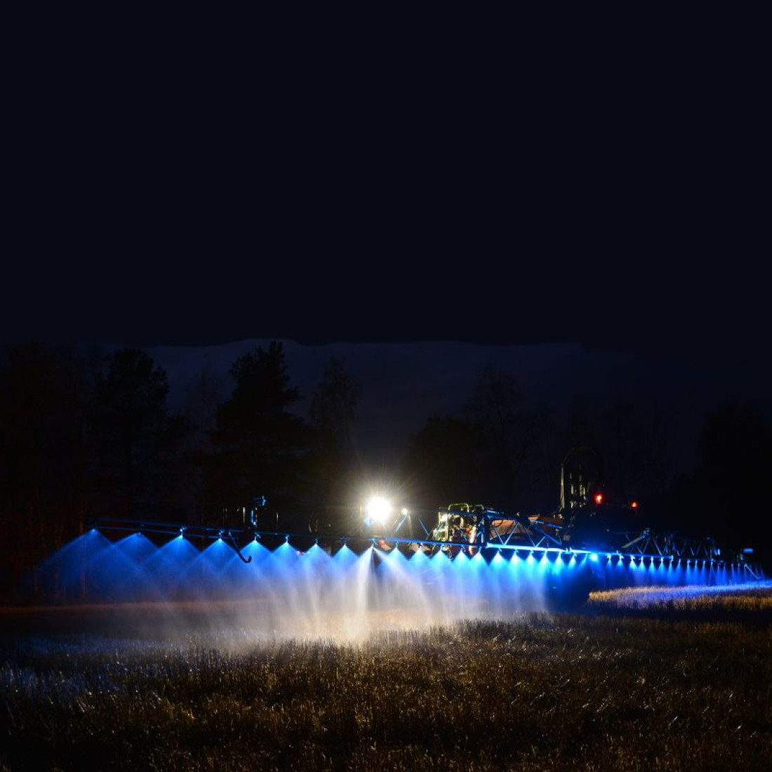 Nordic Scorpius Blue 400 12/24 V 42 W Crop Sprayer Spot Light For The Agri Market. - Image 2
